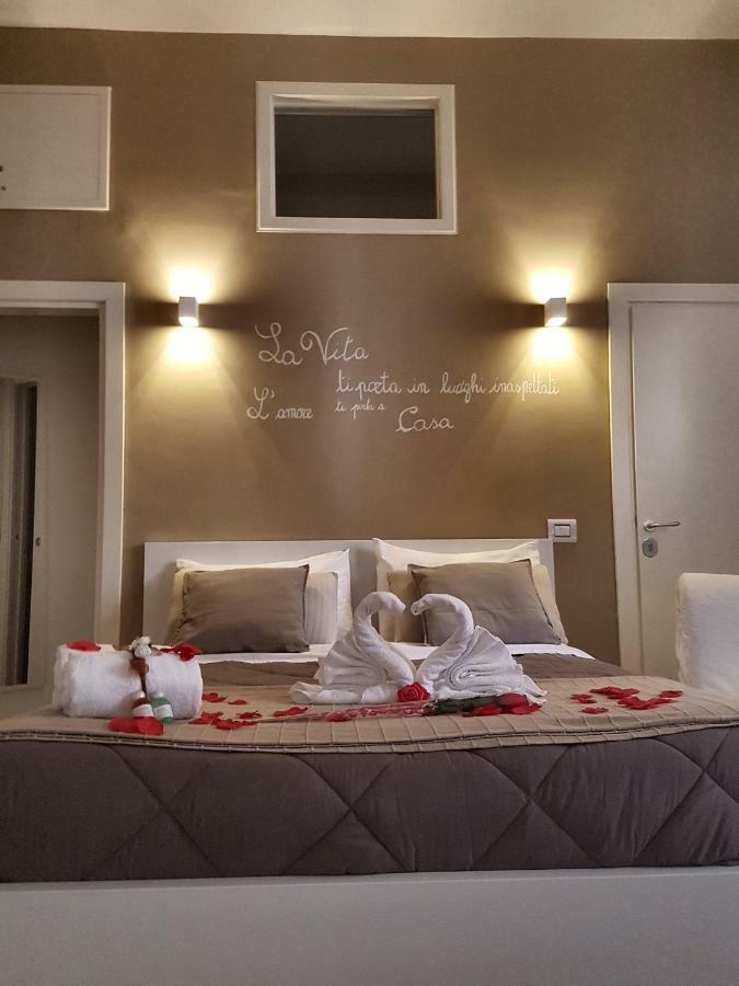 Antica Trani Villa Bagian luar foto